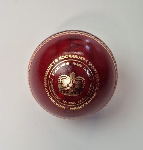 KOOKABURRA SUPER TEST CRICKET BALL -22687